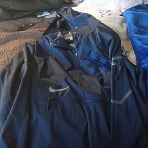 Nike Navy Windbreaker with Star Design